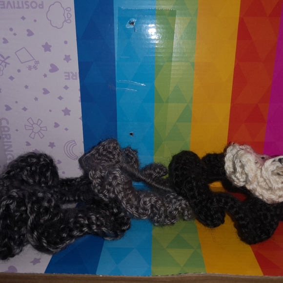 Crochet scunchies - Picture 2 of 3